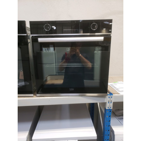 Four BEKO BBIE13301XFP-01