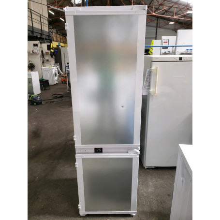 Refrig. Combiné BEKO BCSA285K4SFN