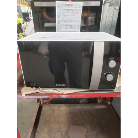 MICRO ONDES SAMSUNG ME82V
