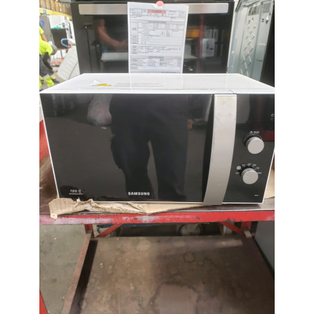 MICRO ONDES SAMSUNG ME82V